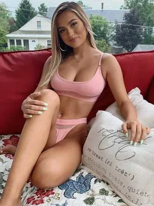 Model Escorts in punjabi-bagh